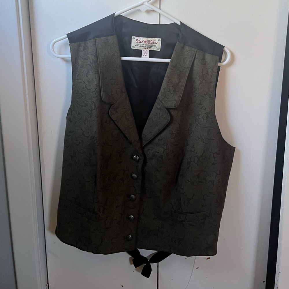 Men's Black and Brown Vest